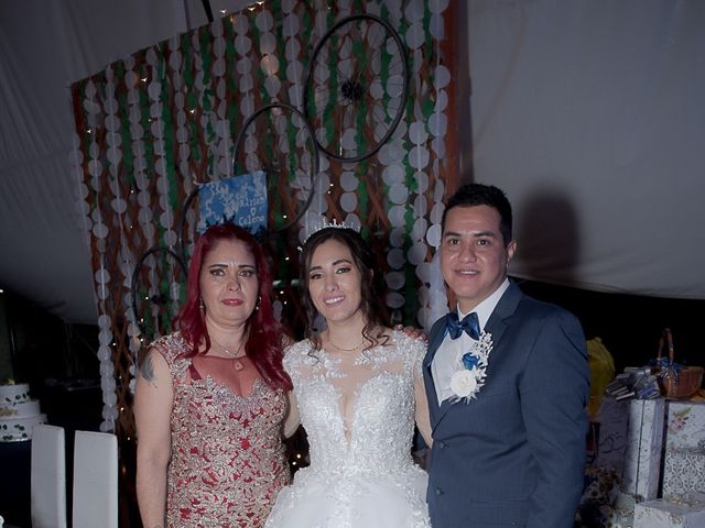 La boda de Adrián Josué y Celene Itati en Morelia, Michoacán 7