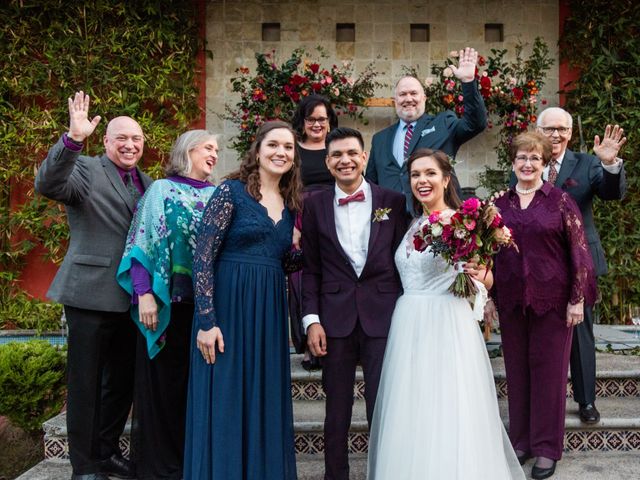 La boda de David y Lizzie en Xochimilco, Ciudad de México 119