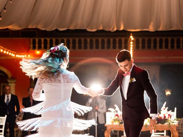 La boda de David y Lizzie en Xochimilco, Ciudad de México 159