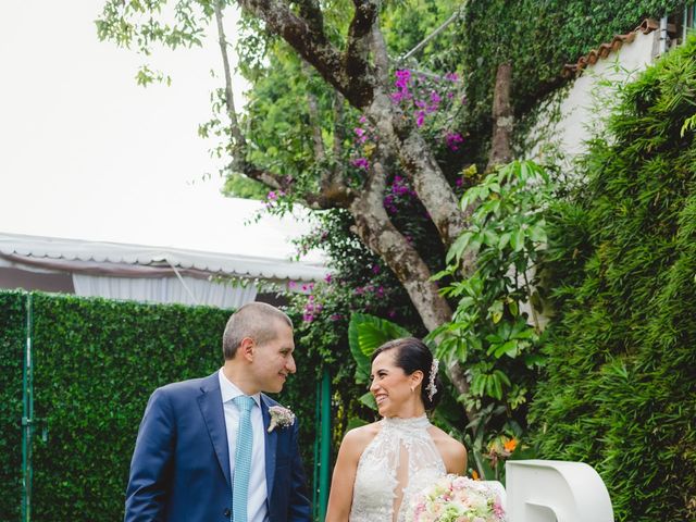 La boda de Roberto y Lucía en Valle de Bravo, Estado México 49