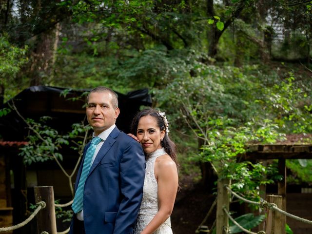 La boda de Roberto y Lucía en Valle de Bravo, Estado México 77