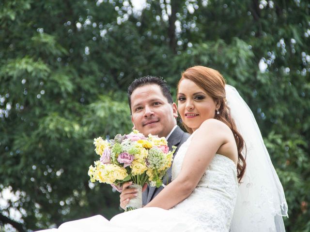La boda de Roberto y Brenda en Cuautitlán Izcalli, Estado México 24