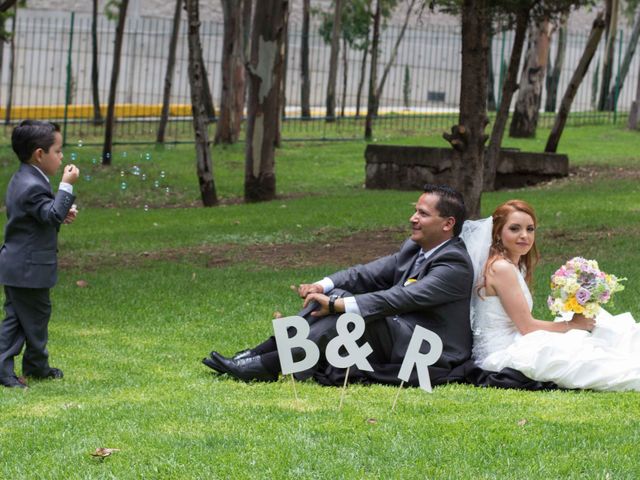 La boda de Roberto y Brenda en Cuautitlán Izcalli, Estado México 34