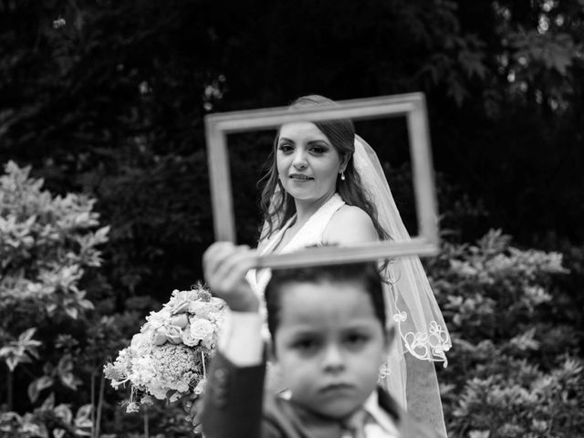 La boda de Roberto y Brenda en Cuautitlán Izcalli, Estado México 40