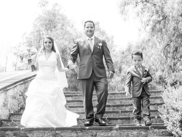 La boda de Roberto y Brenda en Cuautitlán Izcalli, Estado México 51