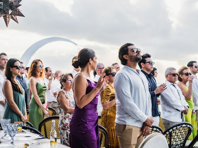 La boda de Leo y Diana en Cancún, Quintana Roo 43