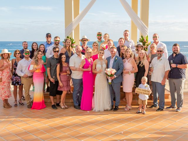 La boda de Saxton y Paige en Cabo San Lucas, Baja California Sur 23
