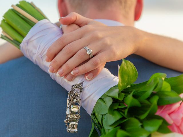 La boda de Saxton y Paige en Cabo San Lucas, Baja California Sur 26