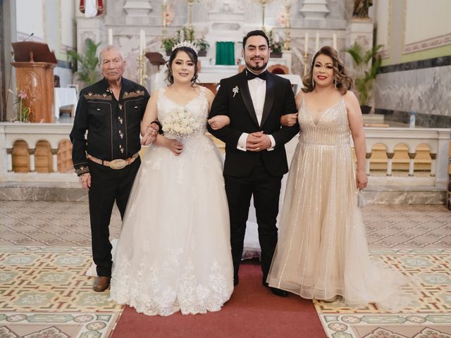 La boda de Manuel y Yuliana en Valle de Santiago, Guanajuato 23