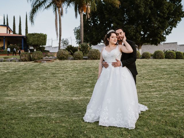 La boda de Manuel y Yuliana en Valle de Santiago, Guanajuato 28