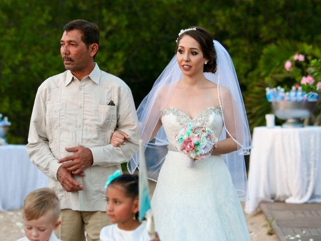 La boda de Oscar y Gabriela en Ixtapa Zihuatanejo, Guerrero 9