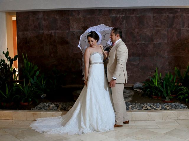 La boda de Oscar y Gabriela en Ixtapa Zihuatanejo, Guerrero 13