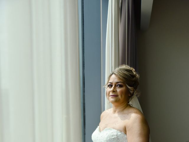 La boda de Iván y Brenda en Monterrey, Nuevo León 15