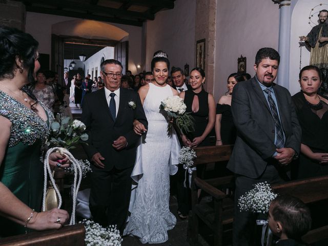 La boda de Ernesto y Itzel en Tlajomulco de Zúñiga, Jalisco 37
