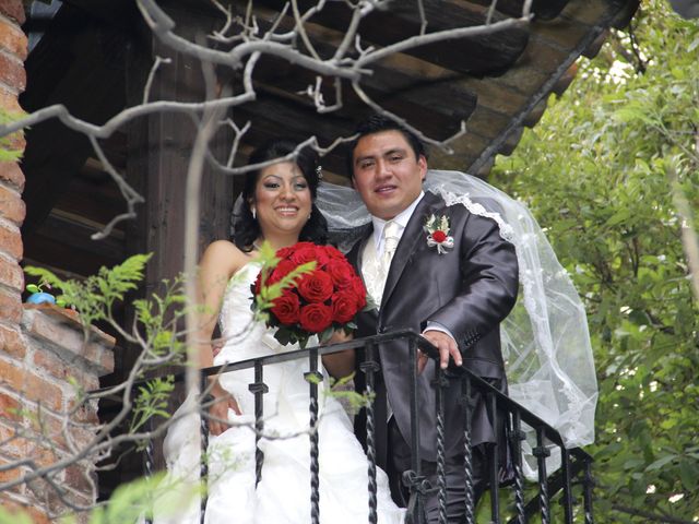 La boda de Gabriel y Leticia en Naucalpan, Estado México 8