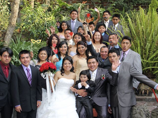 La boda de Gabriel y Leticia en Naucalpan, Estado México 9