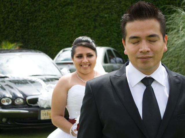 La boda de Christian y Iviance  en Tepotzotlán, Estado México 4