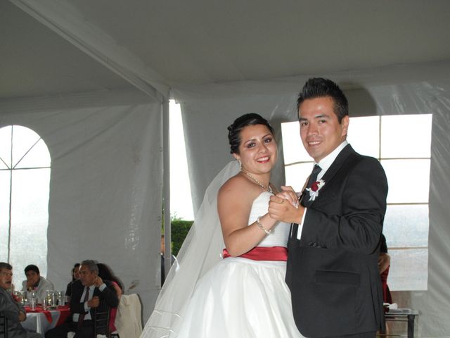 La boda de Christian y Iviance  en Tepotzotlán, Estado México 26