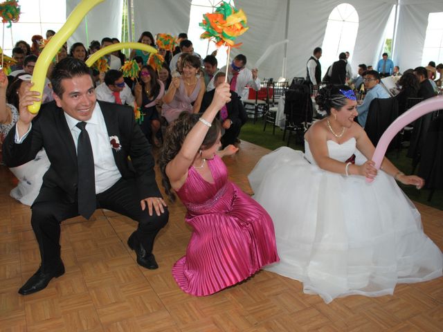 La boda de Christian y Iviance  en Tepotzotlán, Estado México 28