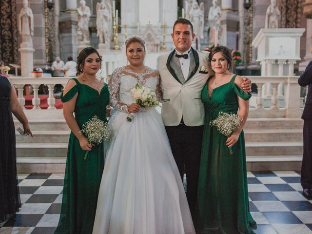 La boda de Carlos y Karla  en Mazatlán, Sinaloa 34