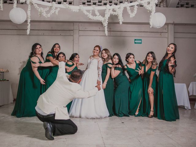 La boda de Carlos y Karla  en Mazatlán, Sinaloa 50