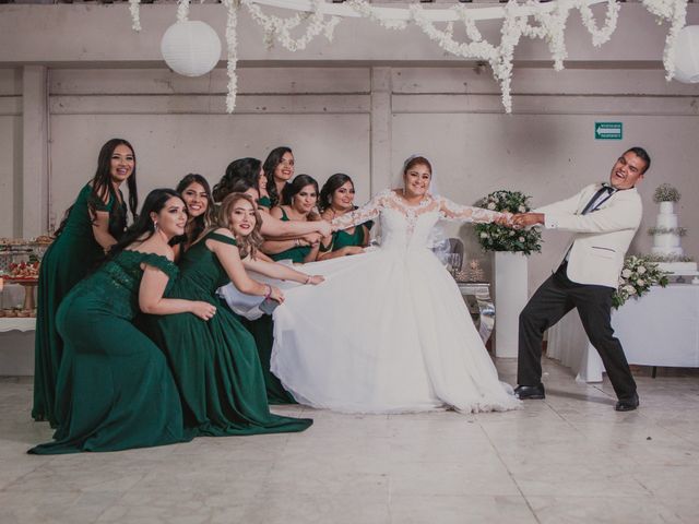 La boda de Carlos y Karla  en Mazatlán, Sinaloa 51