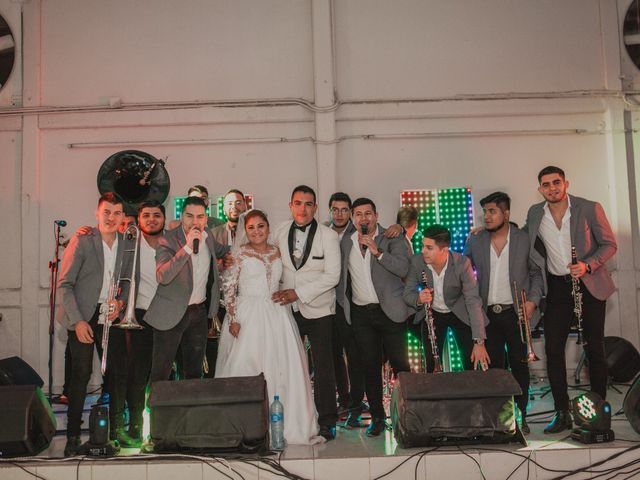 La boda de Carlos y Karla  en Mazatlán, Sinaloa 56