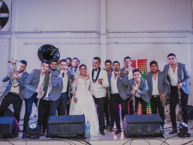 La boda de Carlos y Karla  en Mazatlán, Sinaloa 57
