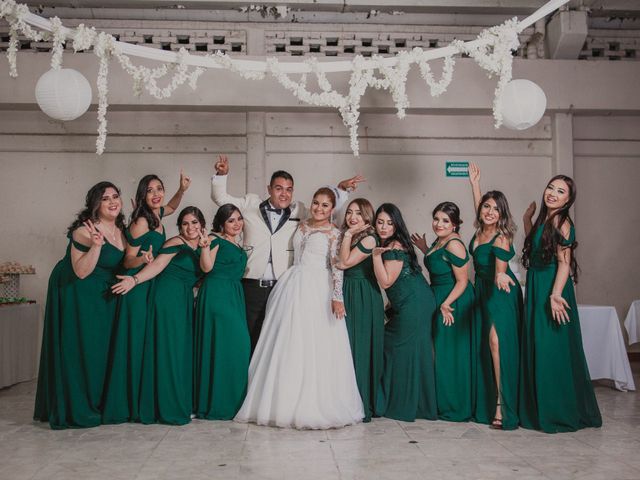 La boda de Carlos y Karla  en Mazatlán, Sinaloa 60