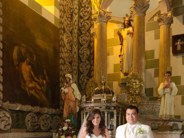 La boda de Mario y Daniela en Mazatlán, Sinaloa 15