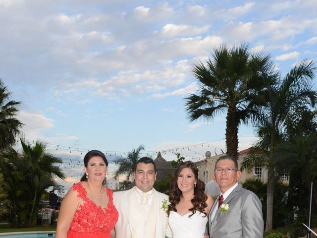 La boda de Mario y Daniela en Mazatlán, Sinaloa 31