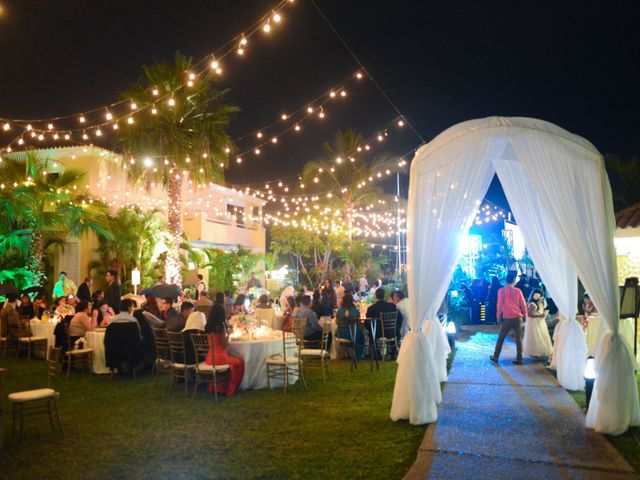 La boda de Mario y Daniela en Mazatlán, Sinaloa 41