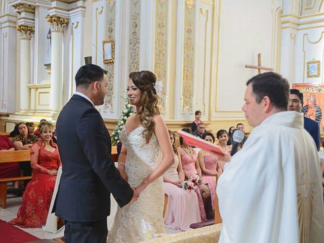 La boda de Adrián y Claudia en Cotija, Michoacán 12