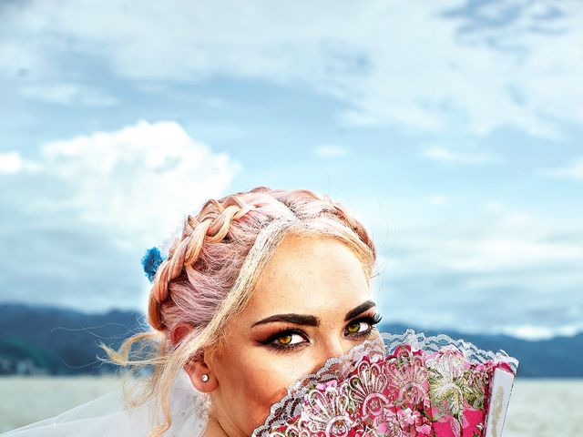 La boda de Marco y Vianney en Puerto Vallarta, Jalisco 6