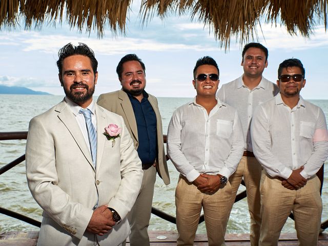 La boda de Marco y Vianney en Puerto Vallarta, Jalisco 2