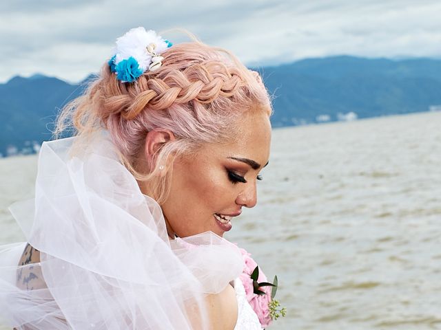 La boda de Marco y Vianney en Puerto Vallarta, Jalisco 7