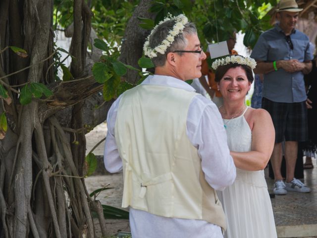 La boda de Jason y Lynn en Isla Mujeres, Quintana Roo 33