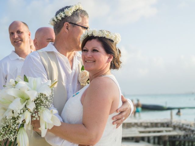 La boda de Jason y Lynn en Isla Mujeres, Quintana Roo 51