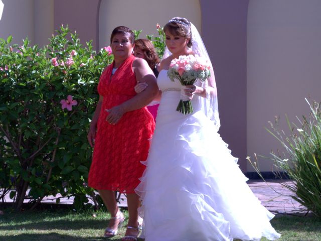 La boda de Carlos y Estrella en Tijuana, Baja California 3