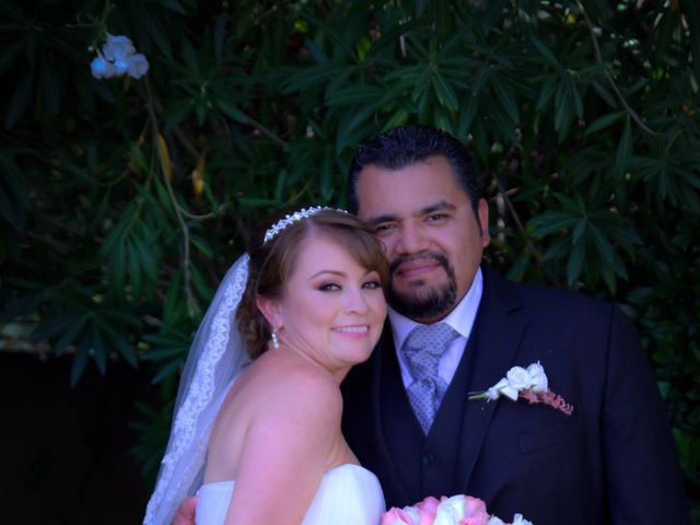 La boda de Carlos y Estrella en Tijuana, Baja California 6