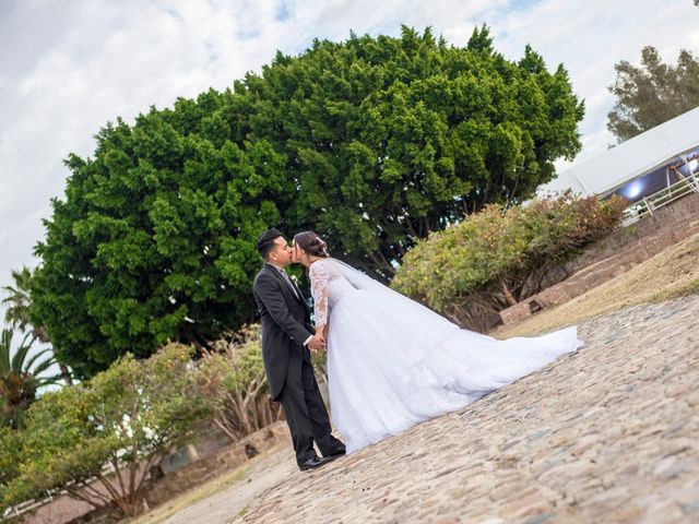 La boda de Alejandro y Pamela en León, Guanajuato 19