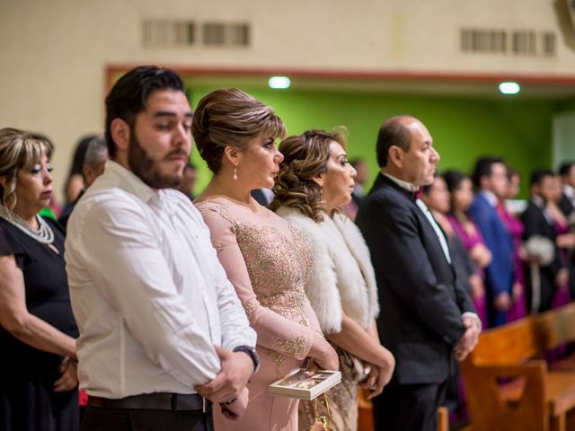 La boda de Alejandro y Pamela en León, Guanajuato 35
