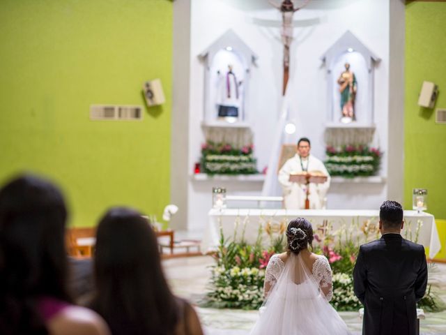 La boda de Alejandro y Pamela en León, Guanajuato 36