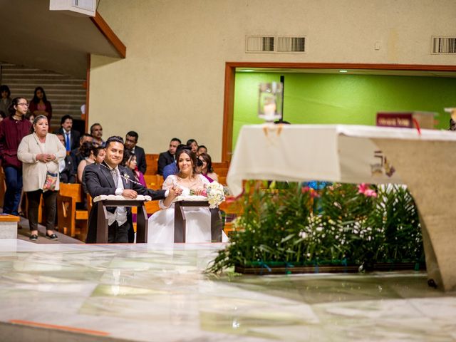 La boda de Alejandro y Pamela en León, Guanajuato 56
