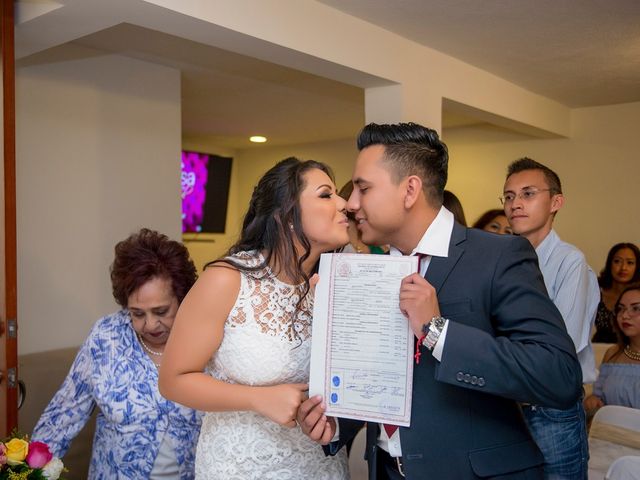 La boda de Alejandro y Pamela en León, Guanajuato 102