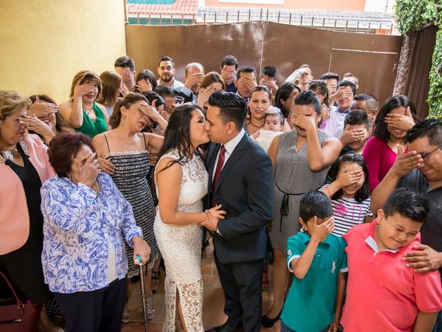 La boda de Alejandro y Pamela en León, Guanajuato 113
