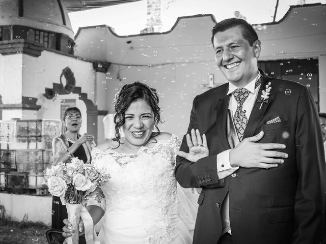 La boda de Mario y Lizbeth en Tláhuac, Ciudad de México 2