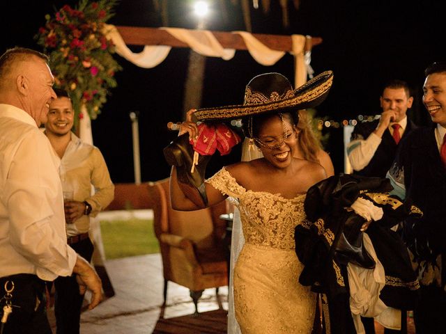 La boda de Néstor y Monique en Guaymas-San Carlos, Sonora 27