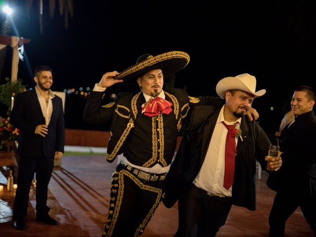 La boda de Néstor y Monique en Guaymas-San Carlos, Sonora 29