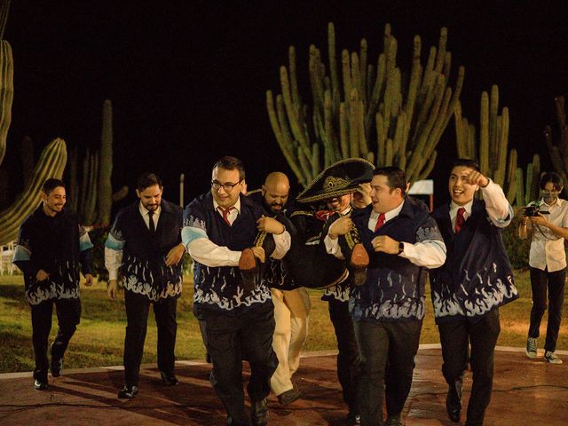 La boda de Néstor y Monique en Guaymas-San Carlos, Sonora 44